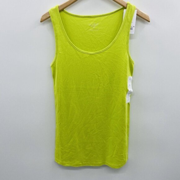 Isabel Maternity by Ingrid & Isabel Size Large Scoop Neck Tank Top in Lime 947 - Picture 2 of 8